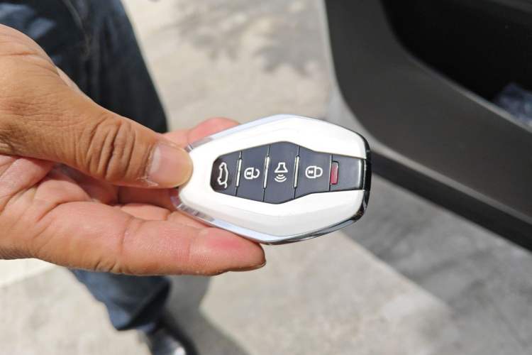 Used JETOUR X95 2020 1.6T DCT Exploration Pro Edition 5-seater Vehicle Key