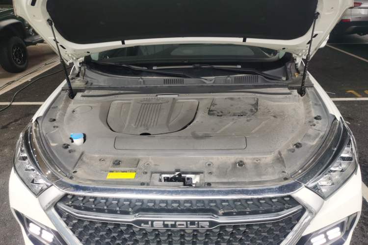 Used JETOUR X95 2022 1.6T DCT Chieftain Edition 5 Seats Engine Bay