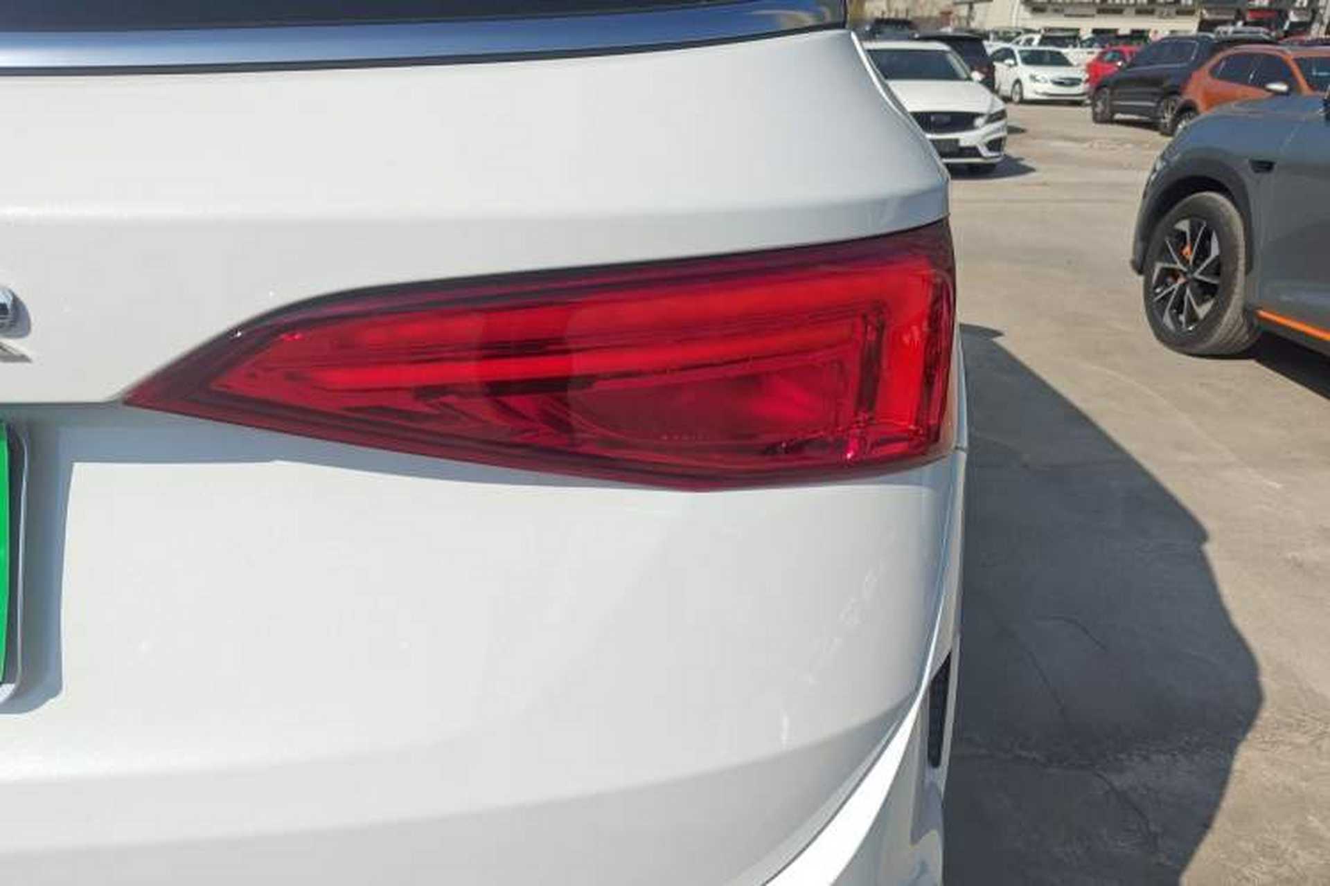 Used JETOUR X95 2022 1.6T DCT Chieftain Edition 7 Seats Right Rear Taillight