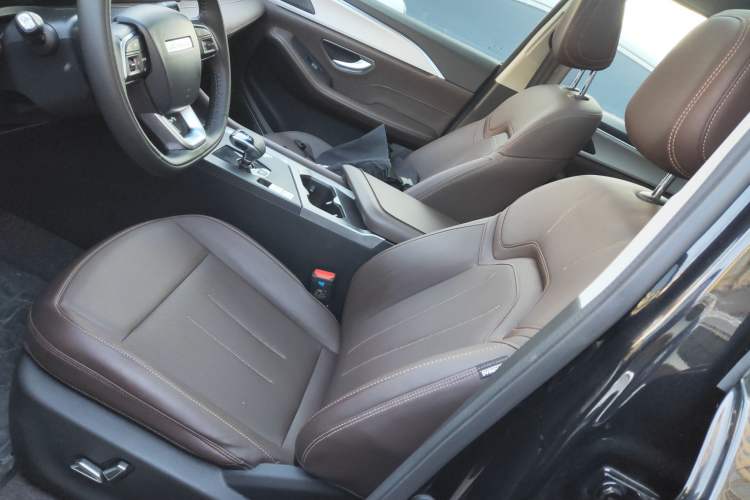 Used JETOUR X95 2023 1.6T DCT Era Edition 7-Seater Left Front Seat