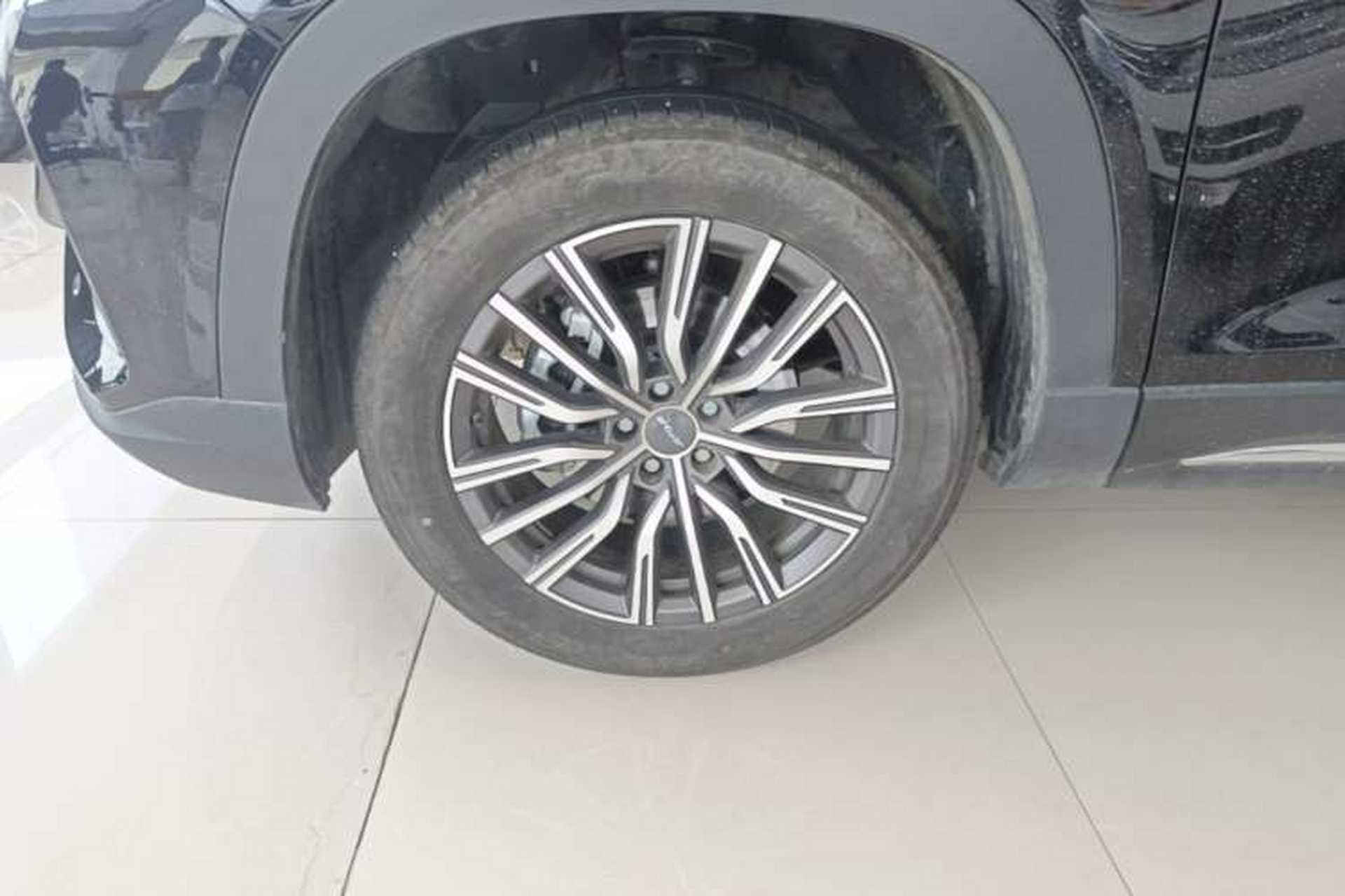 Used JETOUR X95 2023 1.6T DCT Era Edition 7-Seater Left Front Wheel Hub