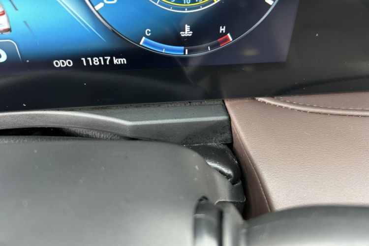 Used JETOUR X95 2023 1.6T DCT Era Edition 7-Seater Odometer Close Up