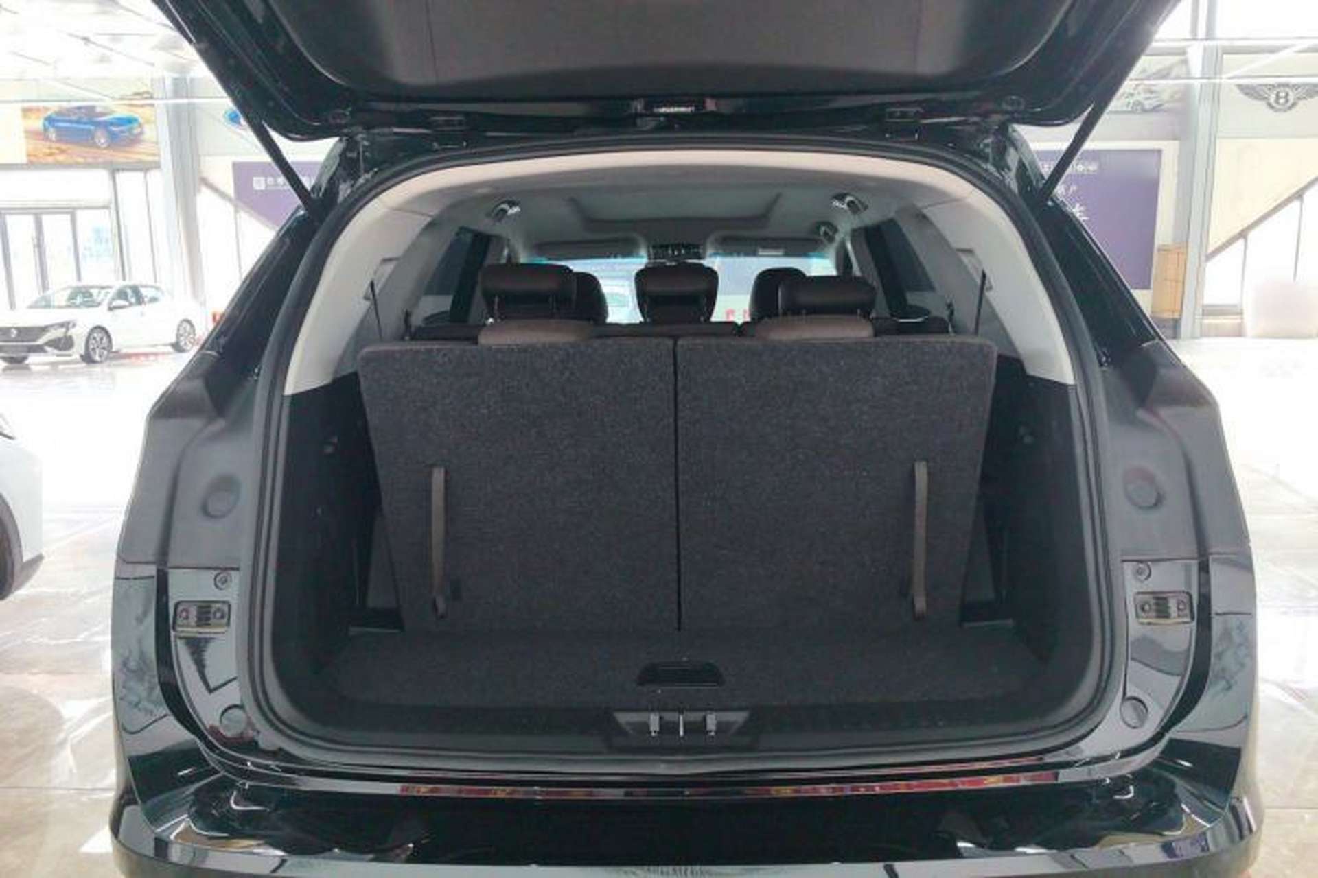 Used JETOUR X95 2023 1.6T DCT Era Edition 7-Seater Trunk