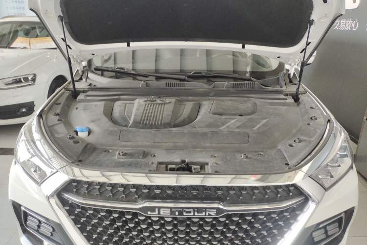 Used JETOUR X95 2023 Revised 1.6T DCT Ultimate Edition 7 Seats Engine Bay