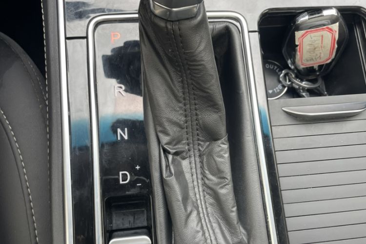 Used JETOUR X95 2023 1.6T DCT Chieftain Edition 7-Seater Interior 4