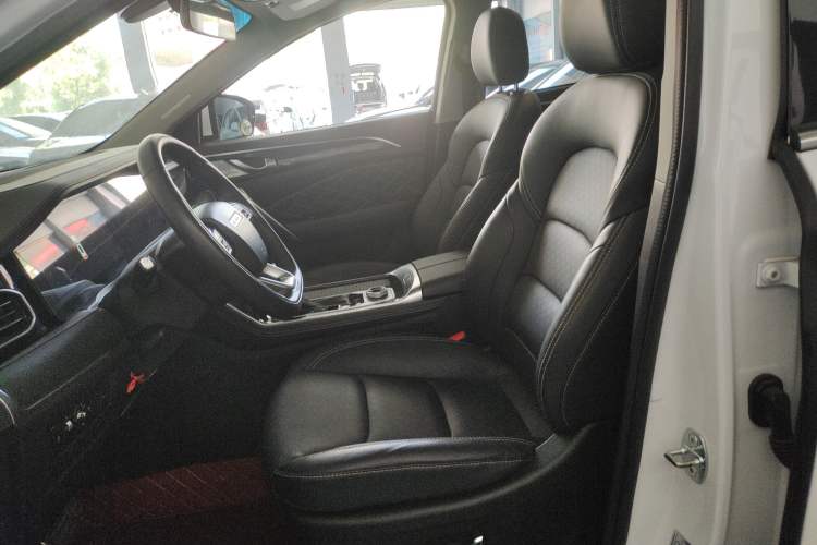 Used JETOUR X95 2023 Revised 1.6T DCT Ultimate Edition 7 Seats Left Front Seat