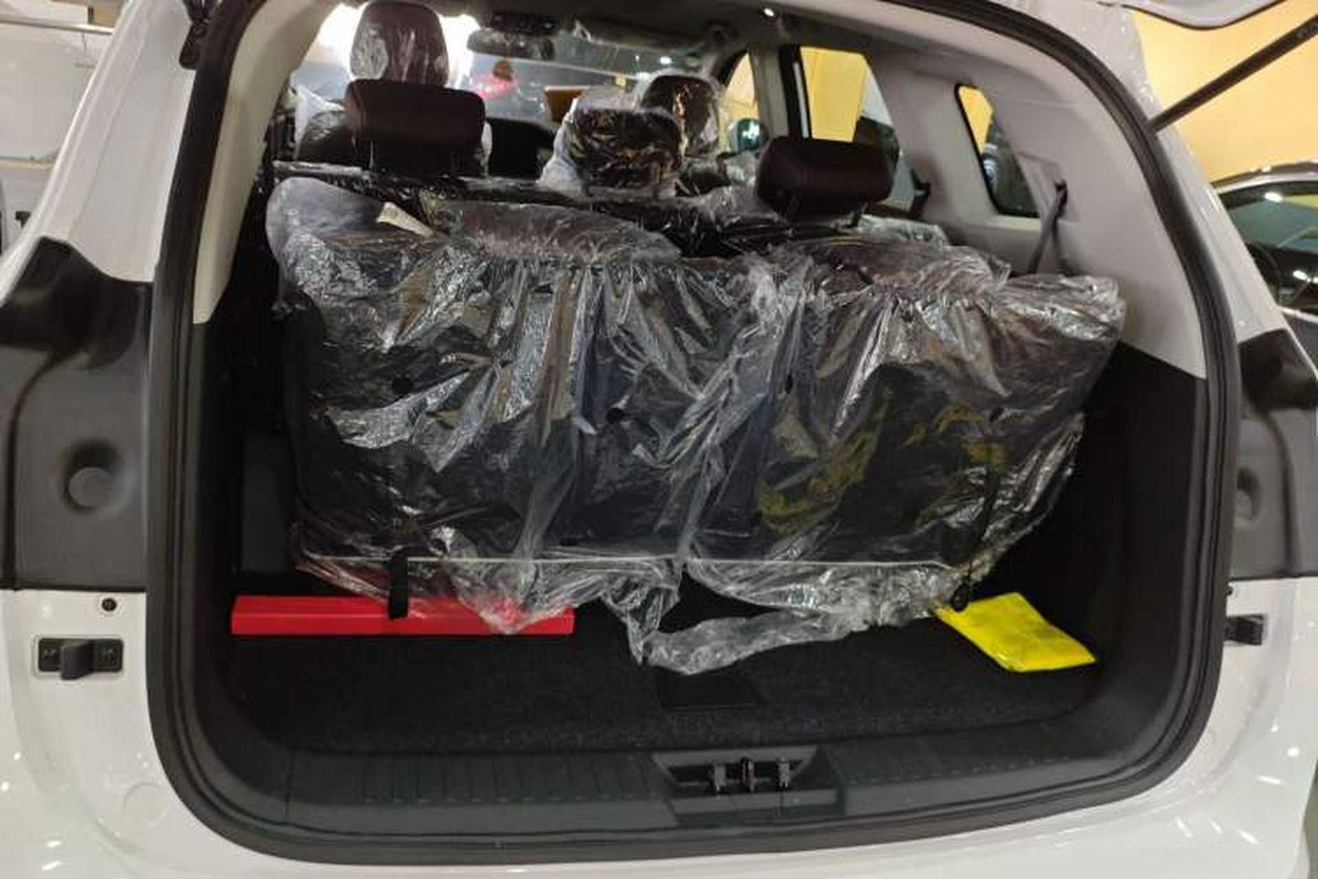 Used JETOUR X95 2023 1.6T DCT Era Edition 7-Seater Trunk