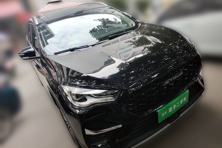 Used JETOUR X95 2024 1.6T DCT Era Edition 7-Seater Front Right 45 Deg