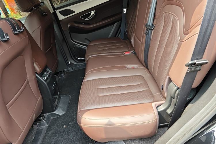 Used JETOUR X95 2024 1.6T DCT Era Edition 7-Seater Left Rear Seat