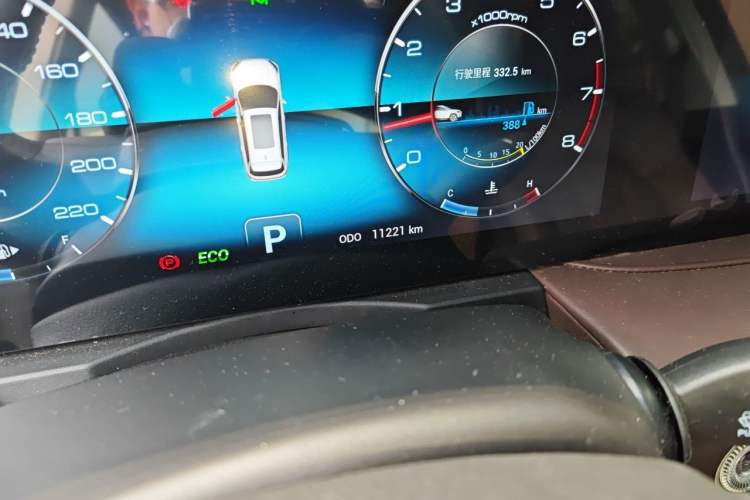 Used JETOUR X95 2024 1.6T DCT Era Edition 7-Seater Odometer Close Up