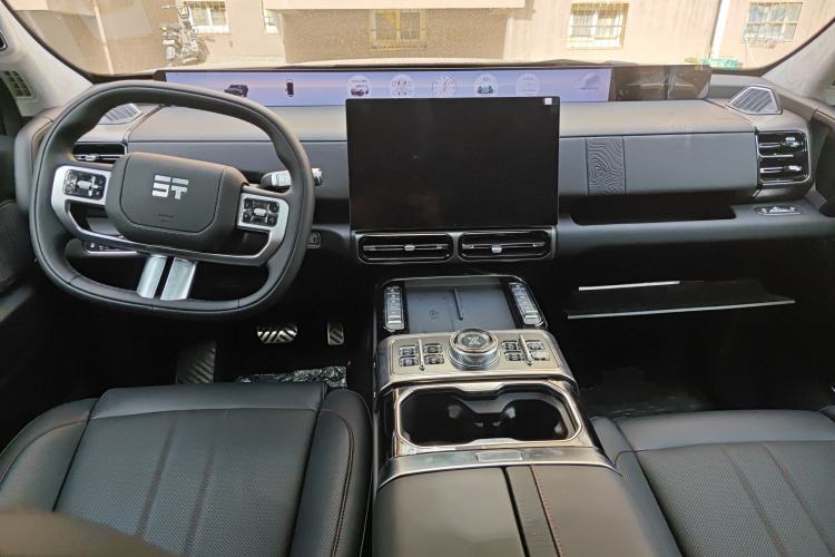 Used Jetour Zongheng G700 Trailblazer 2025 Model Xiangjing Edition 6-seater Center Console