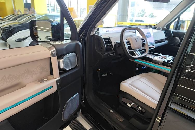Used Jetour Zongheng G700 Trailblazer 2025 Model Xiangjing Edition 6-seater Driver Seat