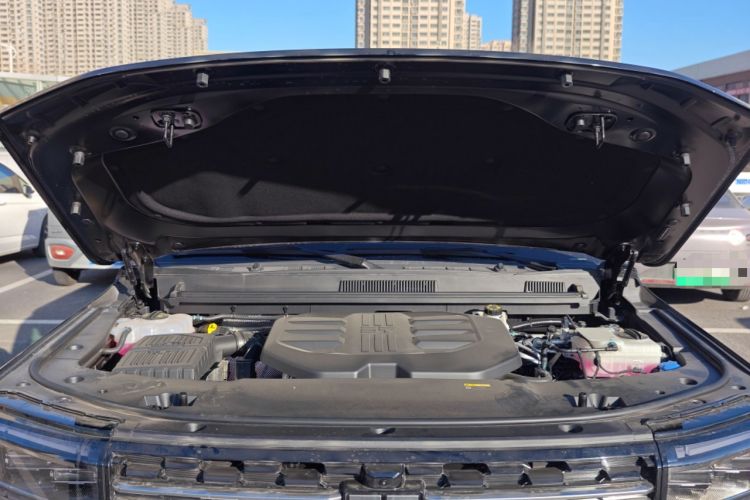 Used Jetour Zongheng G700 Trailblazer 2025 Model Xiangjing Edition 6-seater Engine Bay