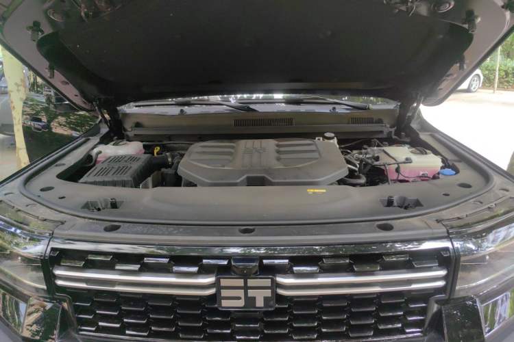Used Jetour Zongheng G700 Trailblazer 2025 Model Huan Ta Edition—Tan Ye 5-seater Engine Bay