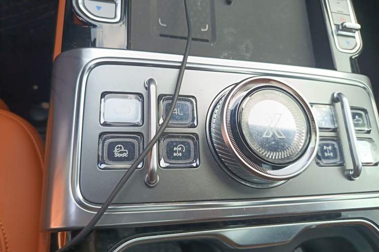 Used Jetour Zongheng G700 Trailblazer 2025 Model Zong Ye Edition 6-seater Gear Lever