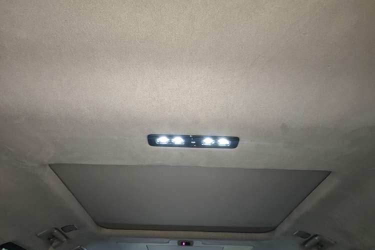 Used Jetour Zongheng G700 Trailblazer 2025 Model Xiangjing Edition 6-seater Headliner