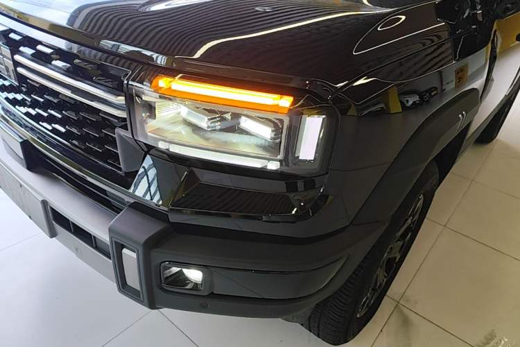 Used Jetour Zongheng G700 Trailblazer 2025 Model Xiangjing Edition 6-seater Left Front Headlight