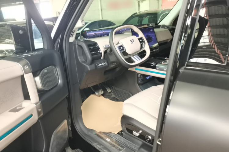 Used Jetour Zongheng G700 Trailblazer 2025 Model Xiangjing Edition 6-seater Left Front Seat
