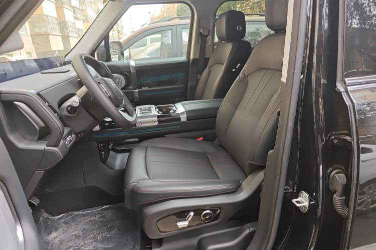 Used Jetour Zongheng G700 Trailblazer 2025 Model Xiangjing Edition 6-seater Left Front Seat