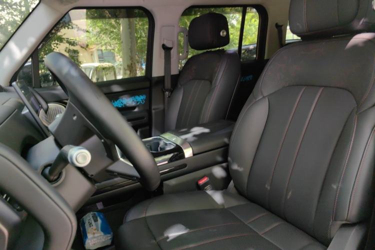 Used Jetour Zongheng G700 Trailblazer 2025 Model Huan Ta Edition—Tan Ye 5-seater Left Front Seat