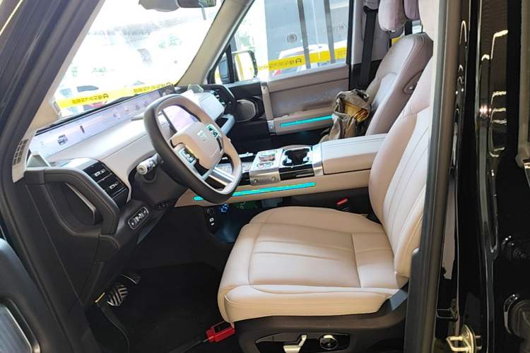 Used Jetour Zongheng G700 Trailblazer 2025 Model Xiangjing Edition 6-seater Left Front Seat