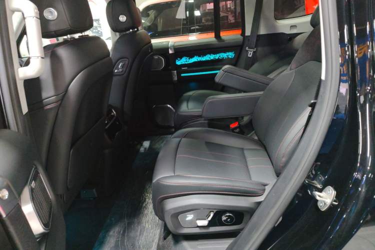 Used Jetour Zongheng G700 Trailblazer 2025 Model Xiangjing Edition 6-seater Left Rear Seat