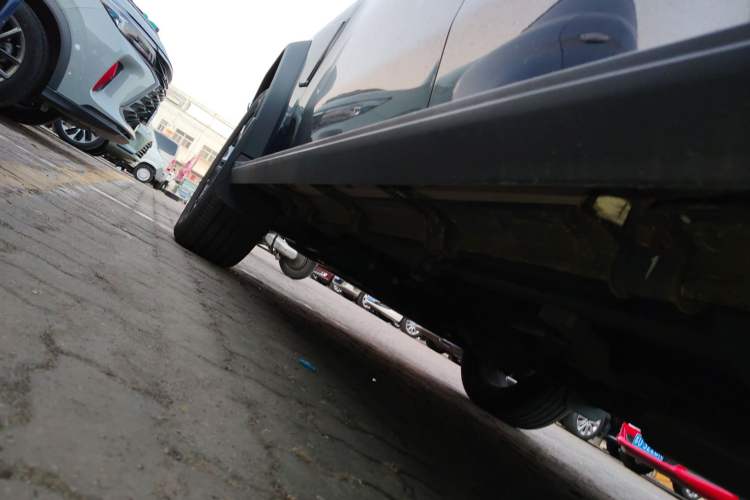Used Jetour Zongheng G700 Trailblazer 2025 Model Tan Ye Edition Left Side Sill