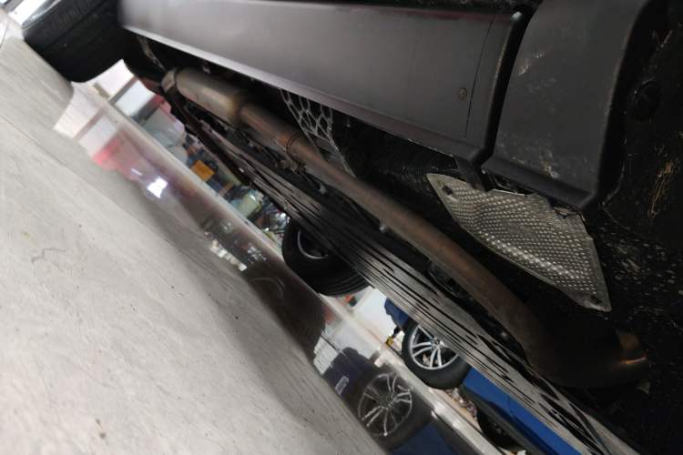 Used Jetour Zongheng G700 Trailblazer 2025 Model Xiangjing Edition 6-seater Right Side Sill
