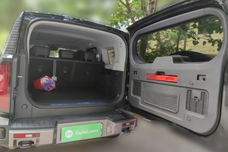 Used Jetour Zongheng G700 Trailblazer 2025 Model Huan Ta Edition—Tan Ye 5-seater Trunk
