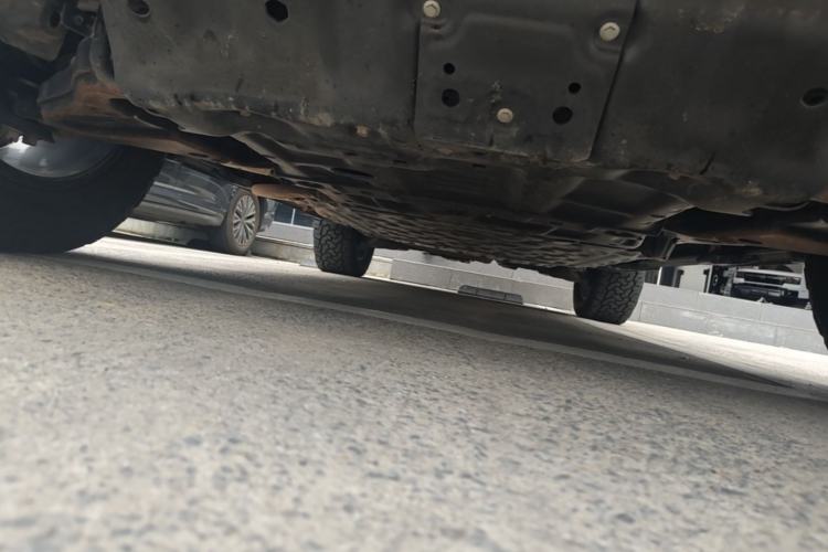 Used Jetour Zongheng G700 Trailblazer 2025 Model Xiangjing Edition 6-seater Chassis Front