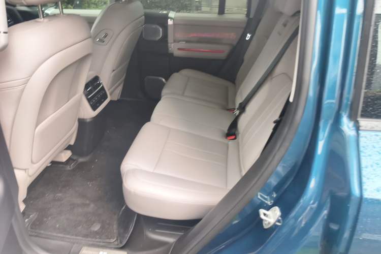 Used Jetour Zongheng G700 Trailblazer 2025 Model Xiangjing Edition 5-seater Left Rear Seat