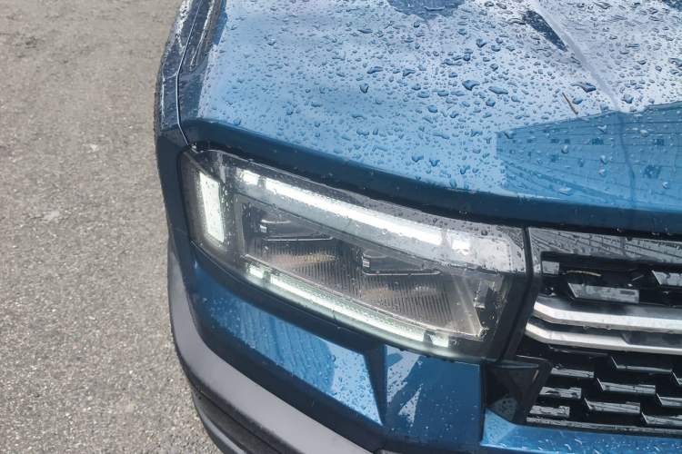 Used Jetour Zongheng G700 Trailblazer 2025 Model Xiangjing Edition 5-seater Right Front Headlight
