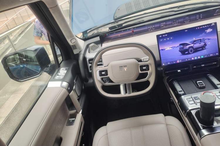 Used Jetour Zongheng G700 Trailblazer 2025 Model Zong Ye Edition 6-seater Steering Wheel