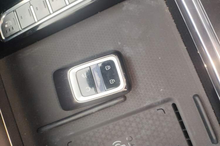 Used Jetour Zongheng G700 Trailblazer 2025 Model Zong Ye Edition 6-seater Vehicle Key