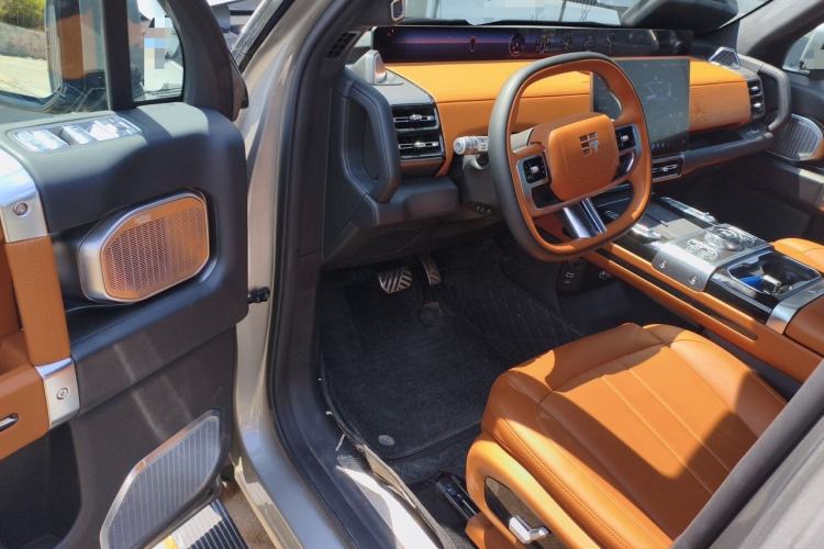 Used Jetour Zongheng G700 Trailblazer 2025 Model Xiangjing Edition 6-seater Driver Seat