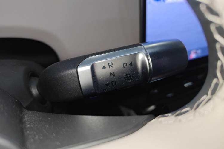 Used Jetour Zongheng G700 Trailblazer 2025 Model Zong Ye Edition 5-seater Gear Lever