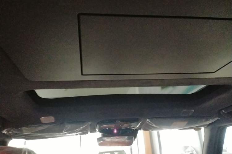 Used Jetour Zongheng G700 Trailblazer 2025 Model Xiangjing Edition 6-seater Headliner
