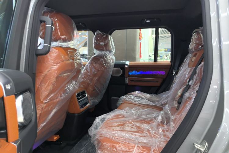 Used Jetour Zongheng G700 Trailblazer 2025 Model Tan Ye Edition Interior 4