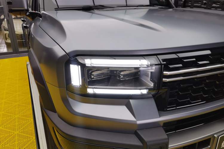 Used Jetour Zongheng G700 Trailblazer 2025 Model Xiangjing Edition 5-seater Right Front Headlight