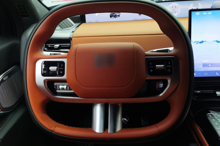 Used Jetour Zongheng G700 Trailblazer 2025 Model Xiangjing Edition 5-seater Steering Wheel