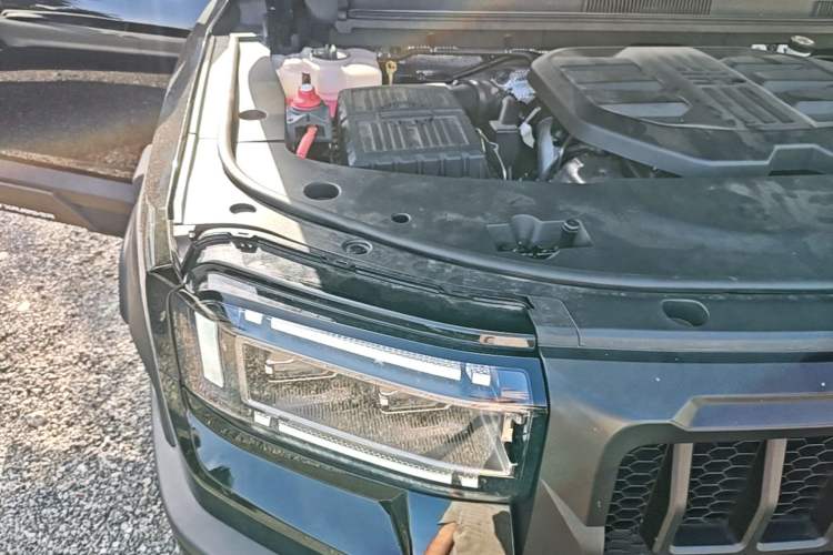 Used Jetour Zongheng G700 Trailblazer 2025 Model Zhi Jing Qian Kun Edition 6-seater Engine Bay Right