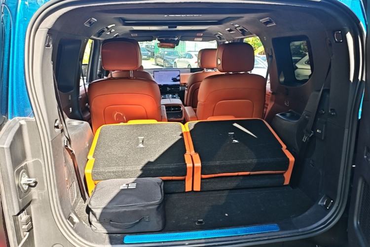 Used Jetour Zongheng G700 Trailblazer 2025 Model Zhi Jing Qian Kun Edition 6-seater Trunk