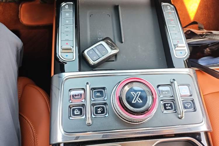 Used Jetour Zongheng G700 Trailblazer 2025 Model Zhi Jing Qian Kun Edition 6-seater Vehicle Key
