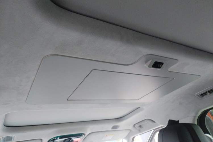 Used Jetour Zongheng G700 Trailblazer 2025 Model Xiangjing Edition 6-seater Headliner