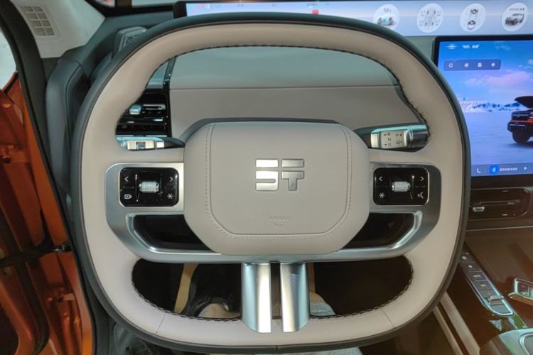 Used Jetour Zongheng G700 Trailblazer 2025 Model Xiangjing Edition 6-seater Steering Wheel
