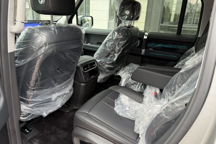 Used Jetour Zongheng G700 Trailblazer 2025 Model Xiangjing Edition 6-seater Right Front Seat