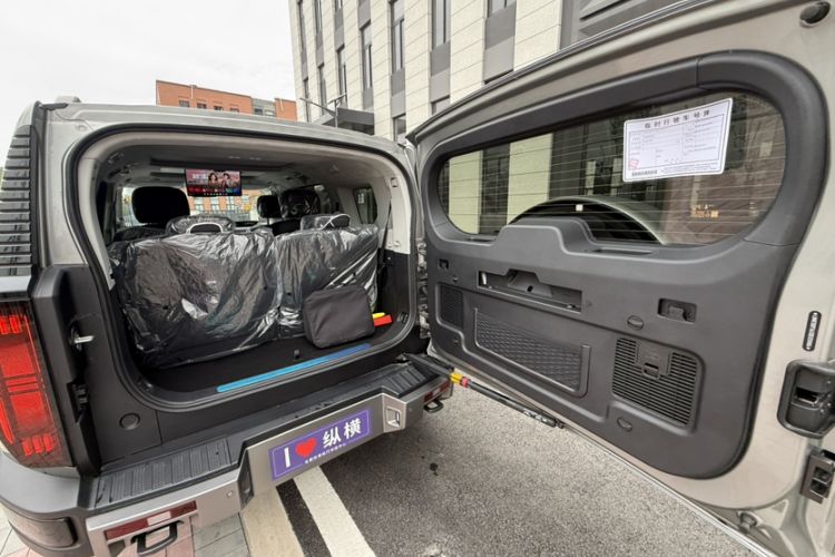 Used Jetour Zongheng G700 Trailblazer 2025 Model Xiangjing Edition 6-seater Trunk