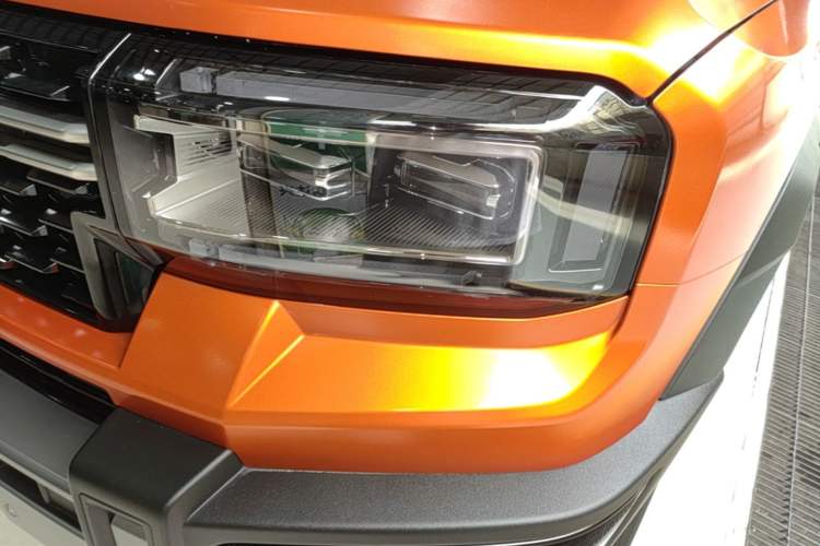 Used Jetour Zongheng G700 Trailblazer 2025 Model Xiangjing Edition 6-seater Left Front Headlight