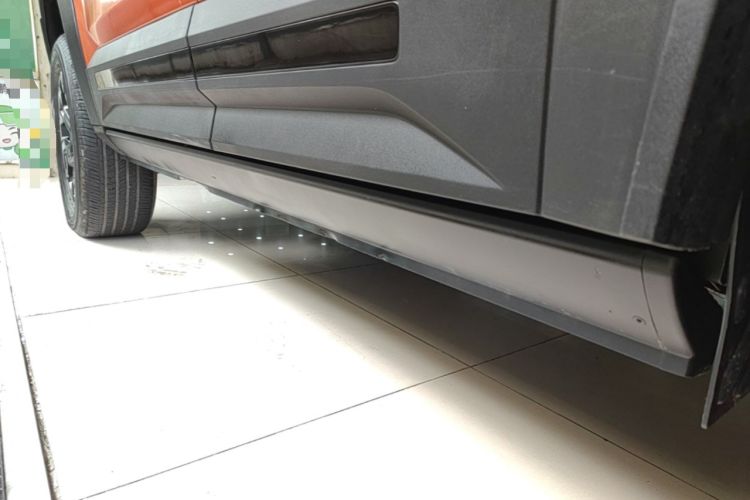 Used Jetour Zongheng G700 Trailblazer 2025 Model Xiangjing Edition 6-seater Left Side Sill
