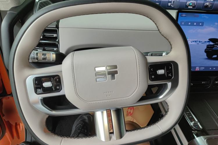 Used Jetour Zongheng G700 Trailblazer 2025 Model Xiangjing Edition 6-seater Steering Wheel